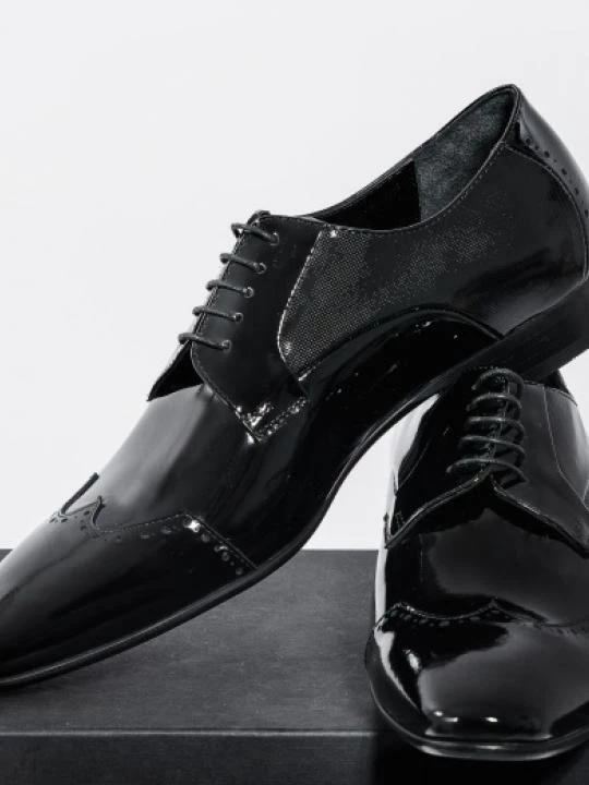 Black shiny leather shoes